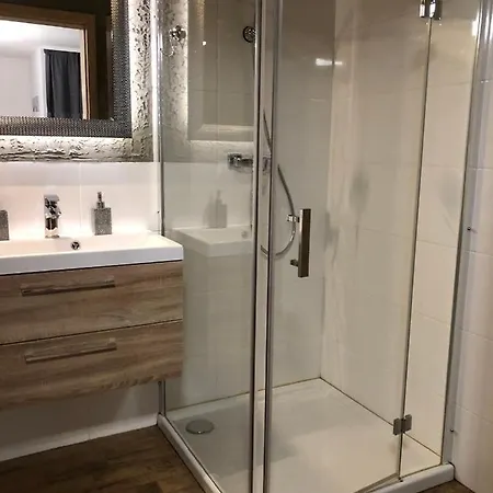 Apartment Lirowa